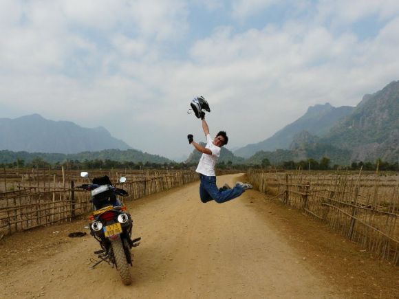 Hello from Vang Viang !!